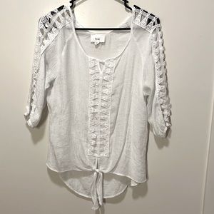 🕊 Beautiful White Quarter Sleeve Blouse 🕊